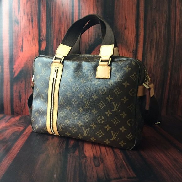 Louis Vuitton Handbags - *SUPERB* Louis Vuitton Sac Bosphore Monogram